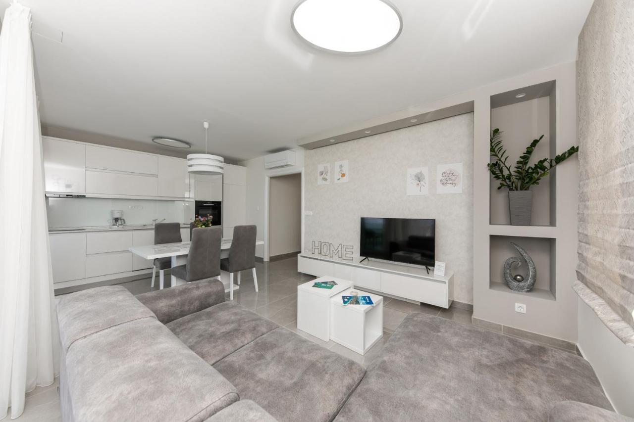 Villa Dora Okrug Gornji Luaran gambar